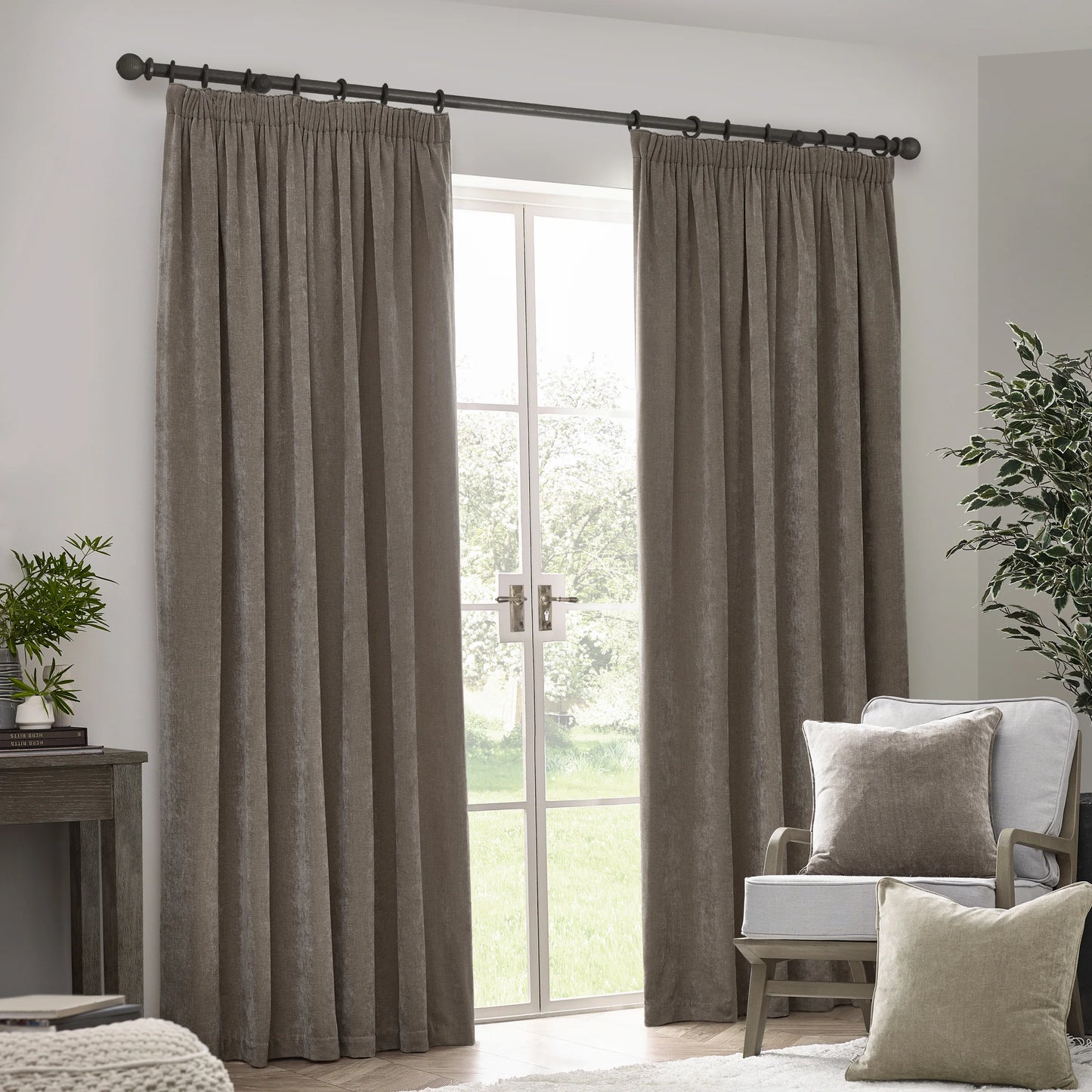 Venna Chenille Velvet Darkening Pencil Pleat Curtains (Pair)