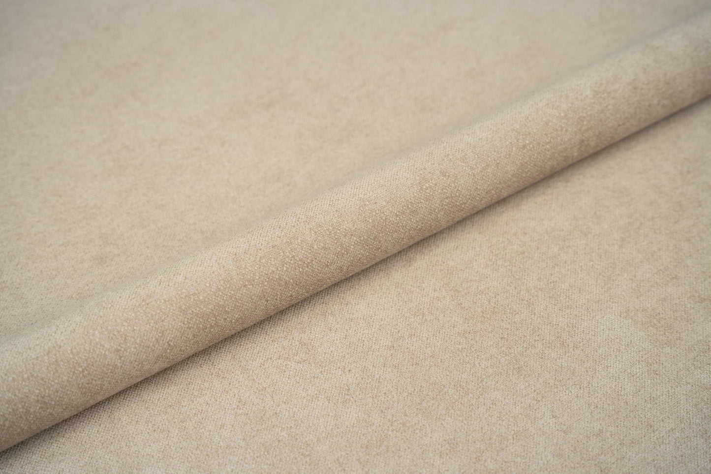 Hevia 207.09 Dark Cream