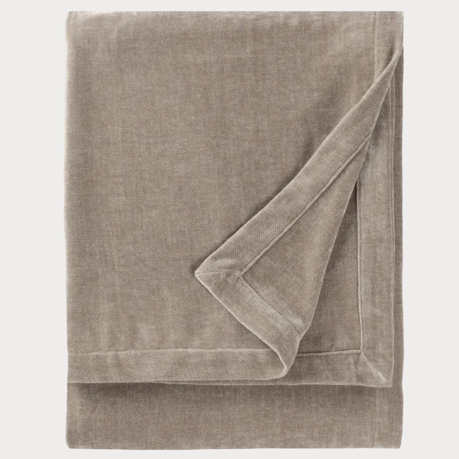 Velvet Atrium Greige Heavy Chenille Velvet Throw – ATRIUM Ambience