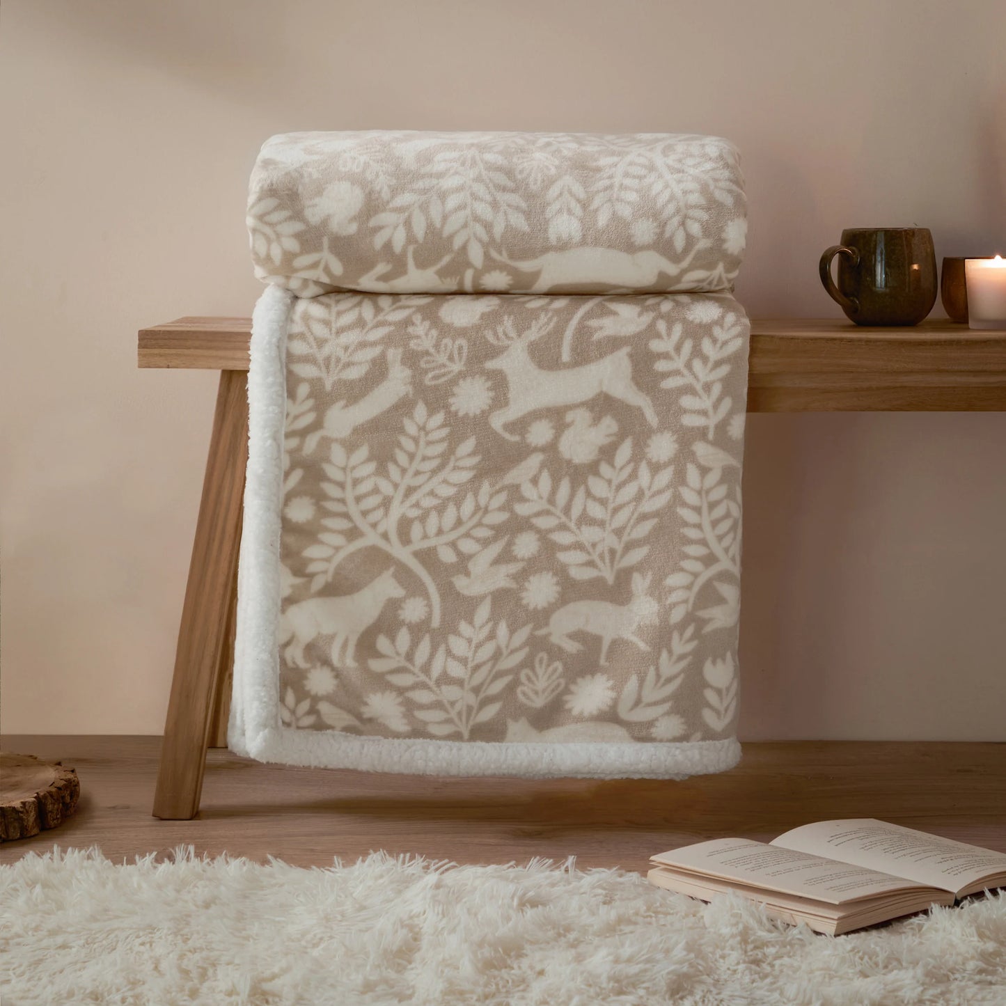 Woodland Fleece Throw beige