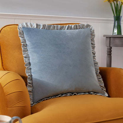 Damask Cushion Set in Blue